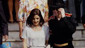 Así fue el polémico romance de Lisa Marie Presley y Michael Jackson